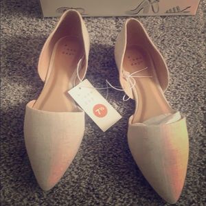 NWT Microsuede Ballet Flats Cream